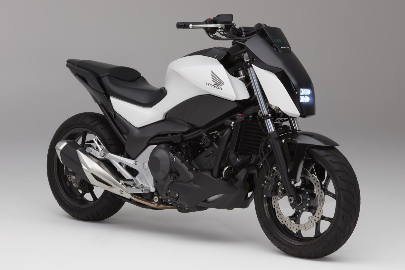 Dank Honda Driving Assist kann dieses Bike auch ohne Ständer stehen.