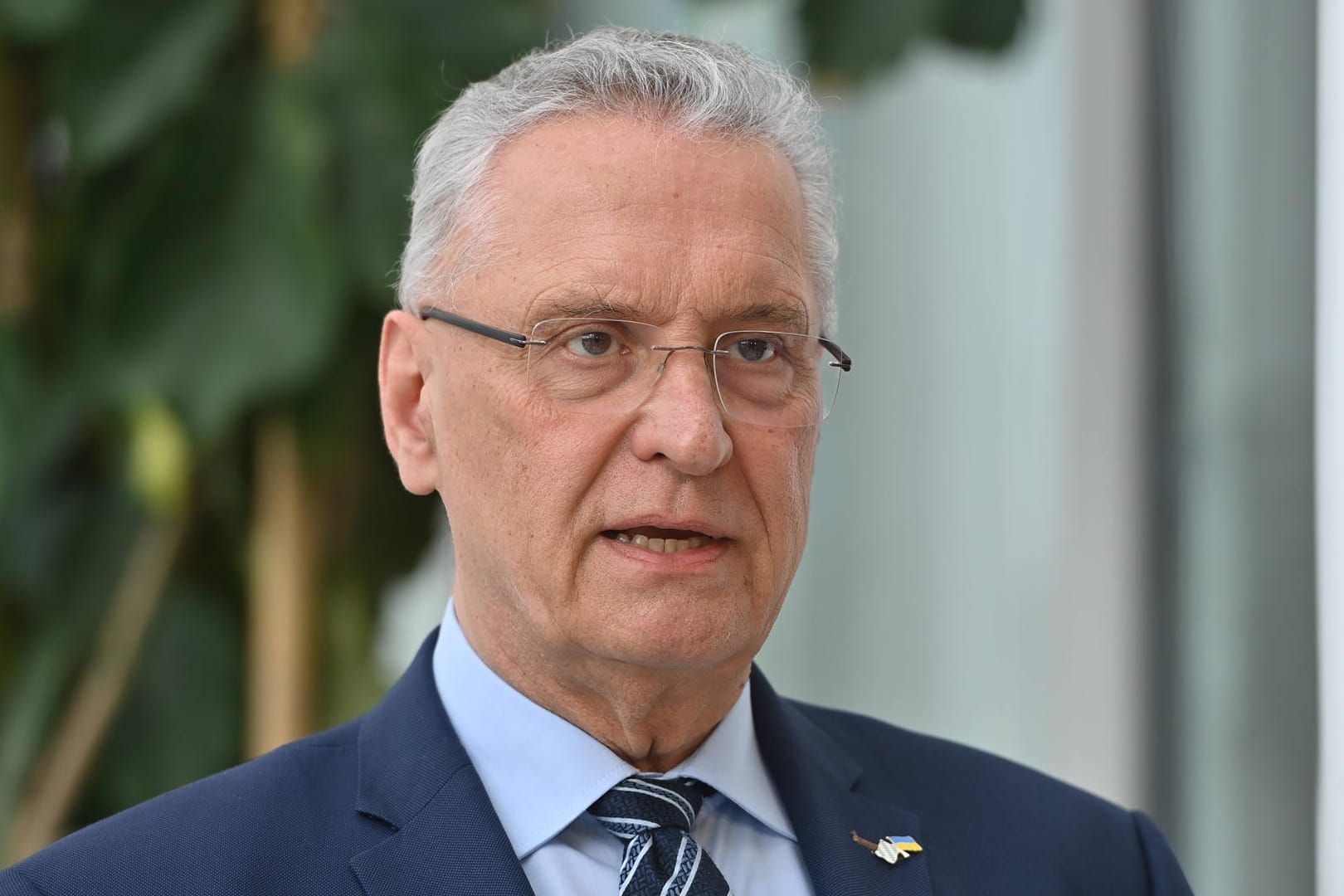 Bayerns Innenminster Joachim Herrmann (Archivbild): Der Politiker hat weitere Ermittlungen angekündigt. Bayerns Innenminster Joachim Herrmann (Archivbild): Der Politiker hat weitere Ermittlungen angekündigt.