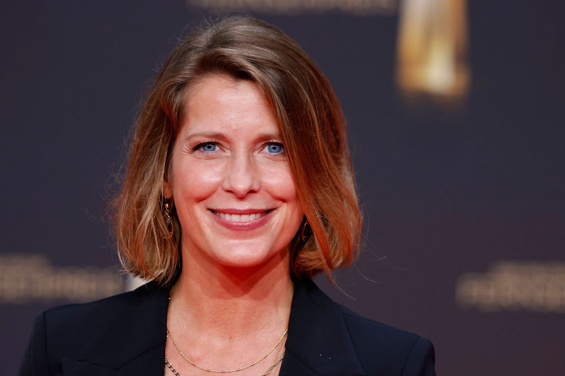 Valerie Niehaus: Die Schauspielerin liebt ihre Arbeit bei der "heute-show". Valerie Niehaus: Die Schauspielerin liebt ihre Arbeit bei der "heute-show".