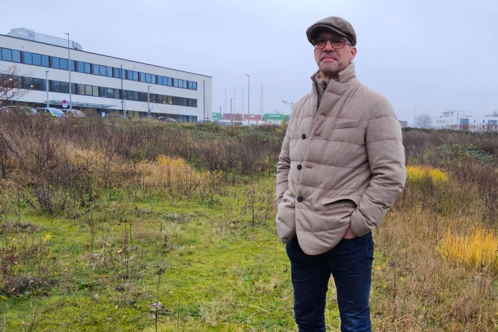 Der Duisburger Stadtteil Ruhrort soll bis 2029 klimaneutral werden. Das hat sich das Projekt Urban Zero um Dirk Gratzel zum Ziel gemacht. Der Duisburger Stadtteil Ruhrort soll bis 2029 klimaneutral werden. Das hat sich das Projekt Urban Zero um Dirk Gratzel zum Ziel gemacht.