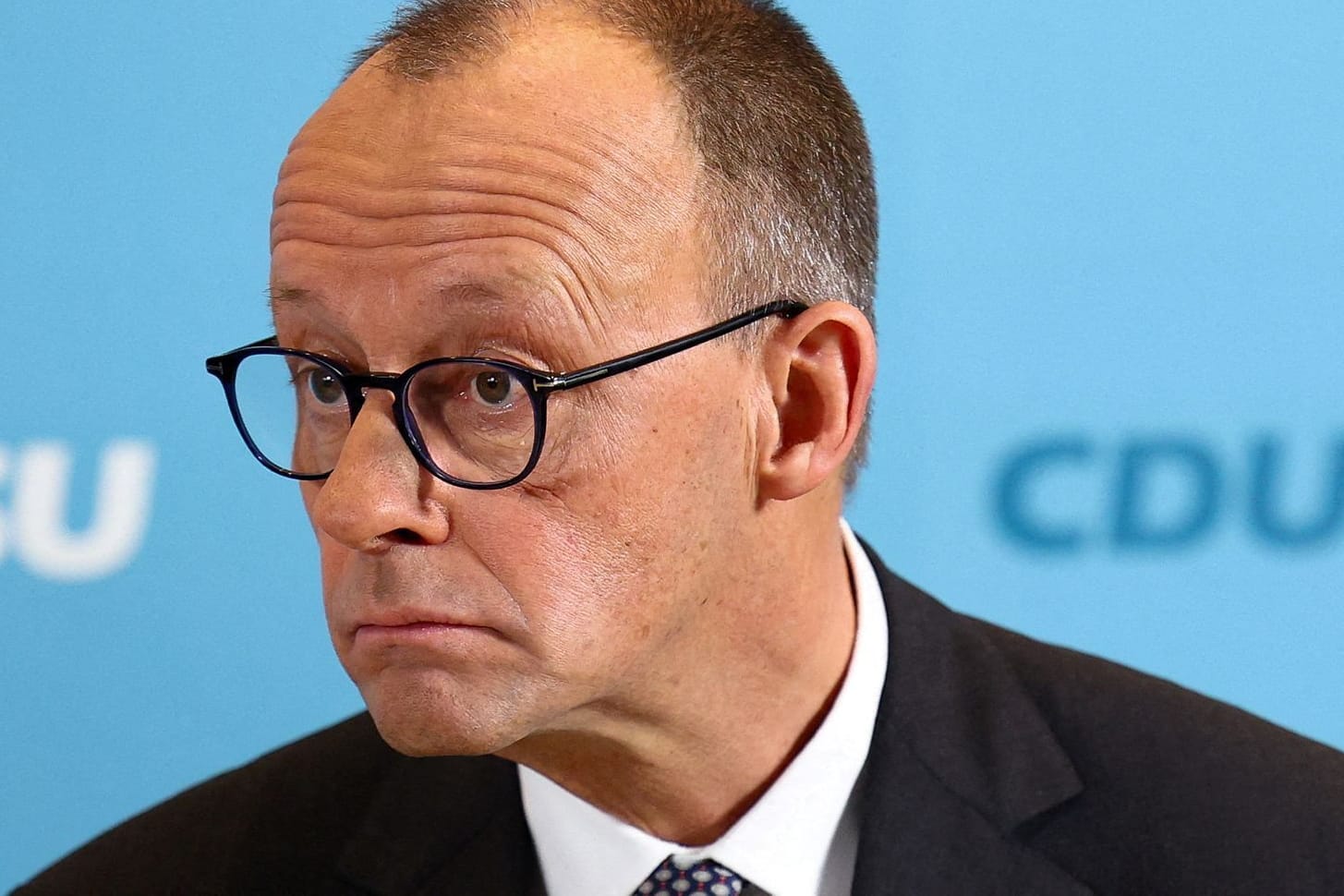 Friedrich Merz verpasst die wichtigste Weichenstellung der künftigen Regierung. Friedrich Merz verpasst die wichtigste Weichenstellung der künftigen Regierung.